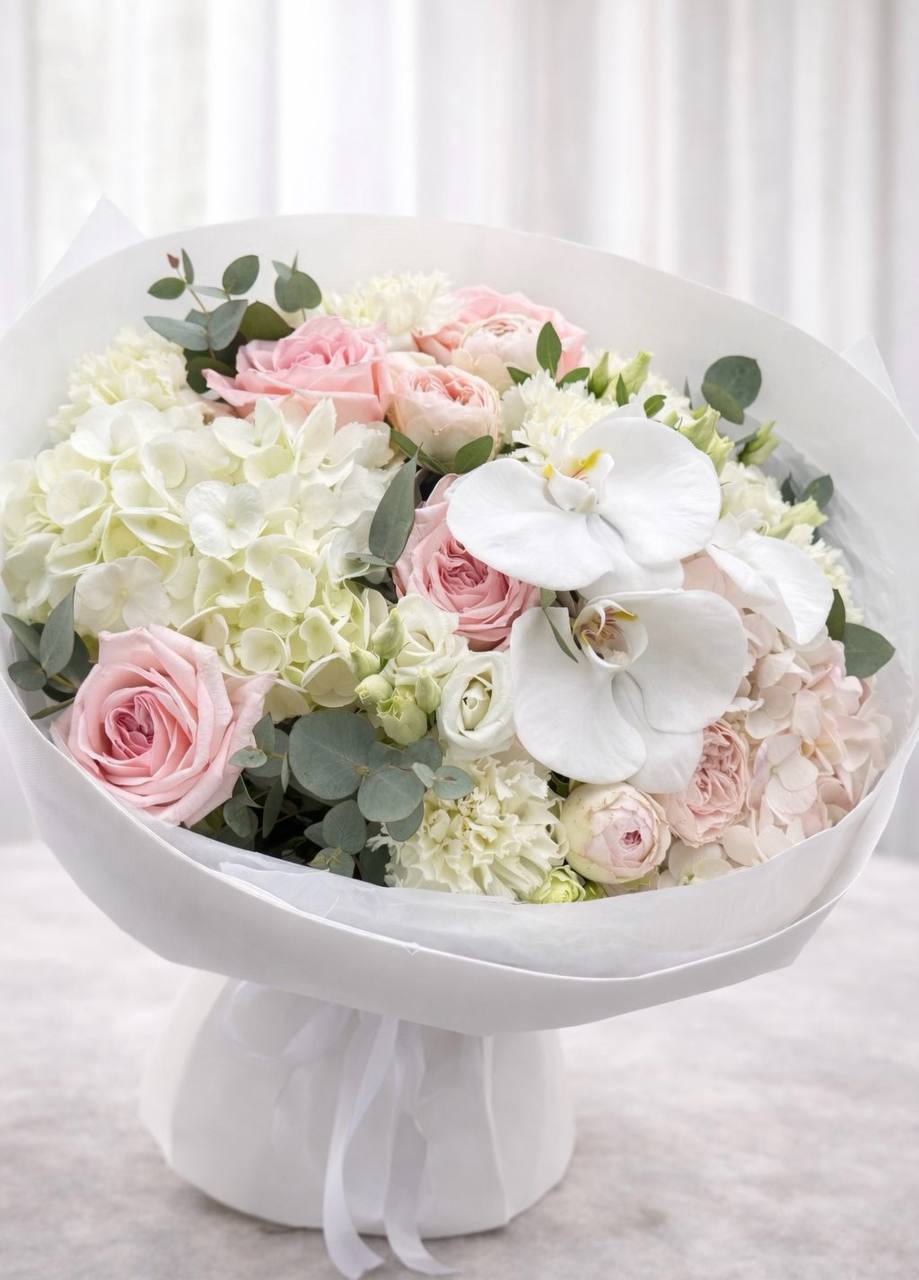 Luxury Orchid & Rose Bouquet – Las Vegas Flower Delivery