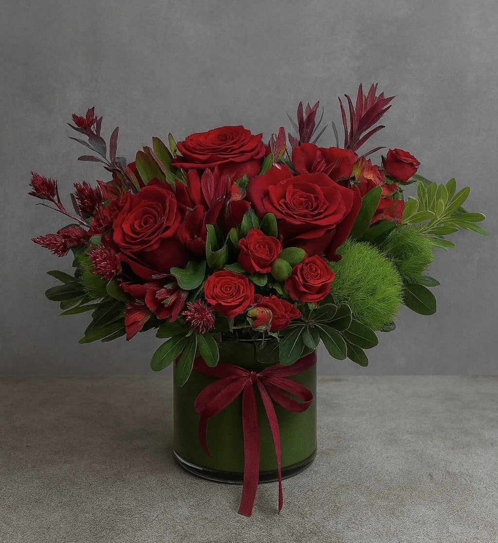 Luxury Red Rose Vase Arrangement | Same Day Flower Delivery Las Vegas ...