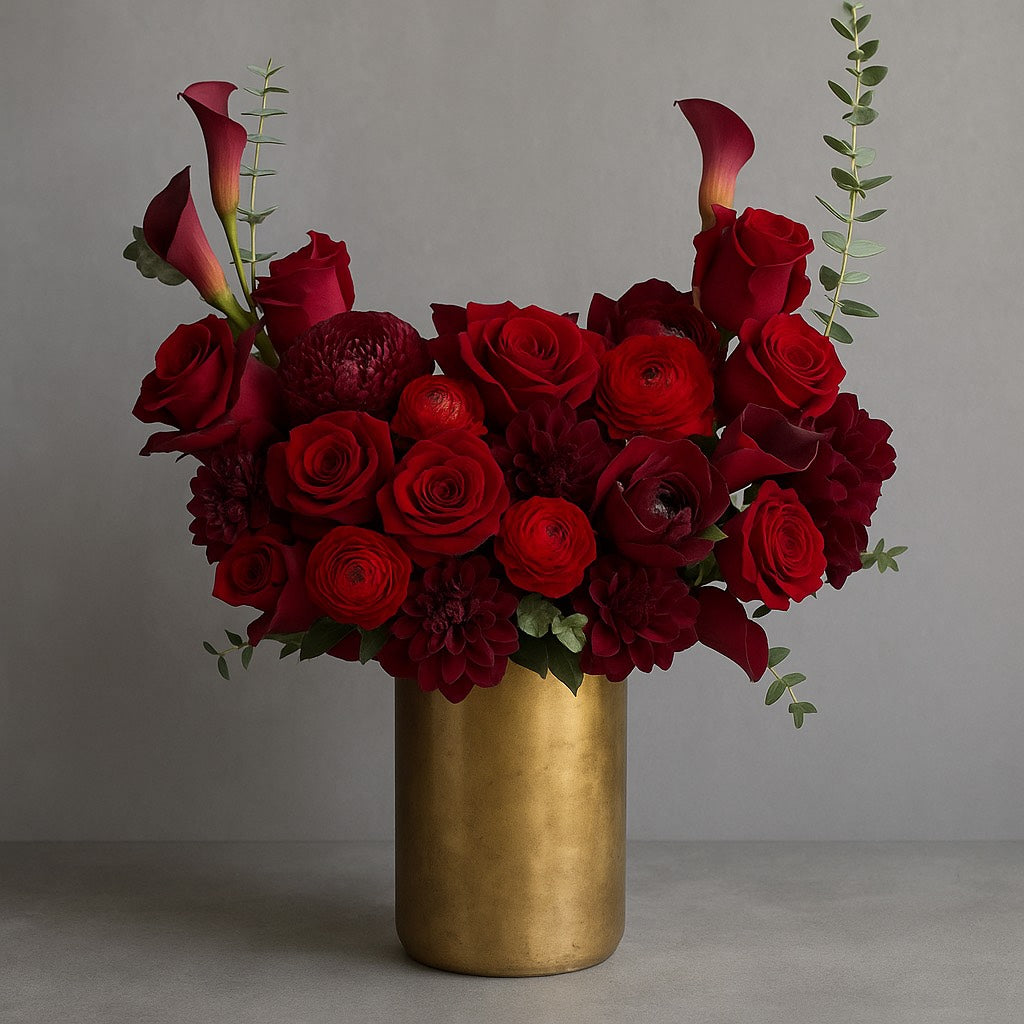 Red Rose & Calla Lily Gold Vase Arrangement | Flower Delivery Las Vegas