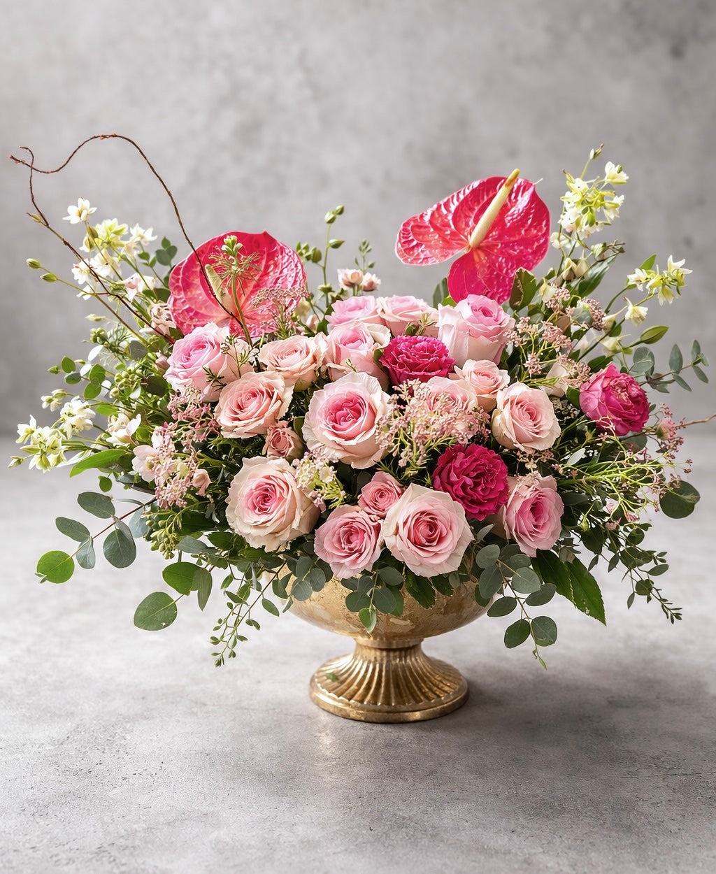 Romantic Pink Rose Arrangement | Flower Las Vegas