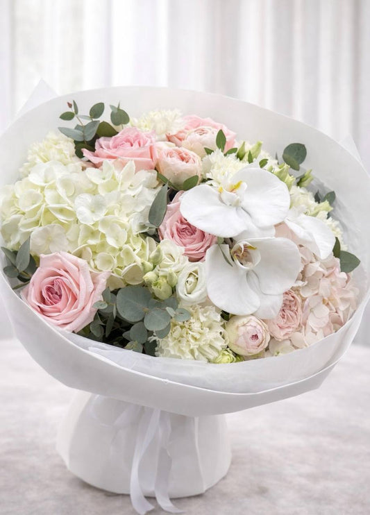 Luxury Orchid & Rose Bouquet – Las Vegas Flower Delivery