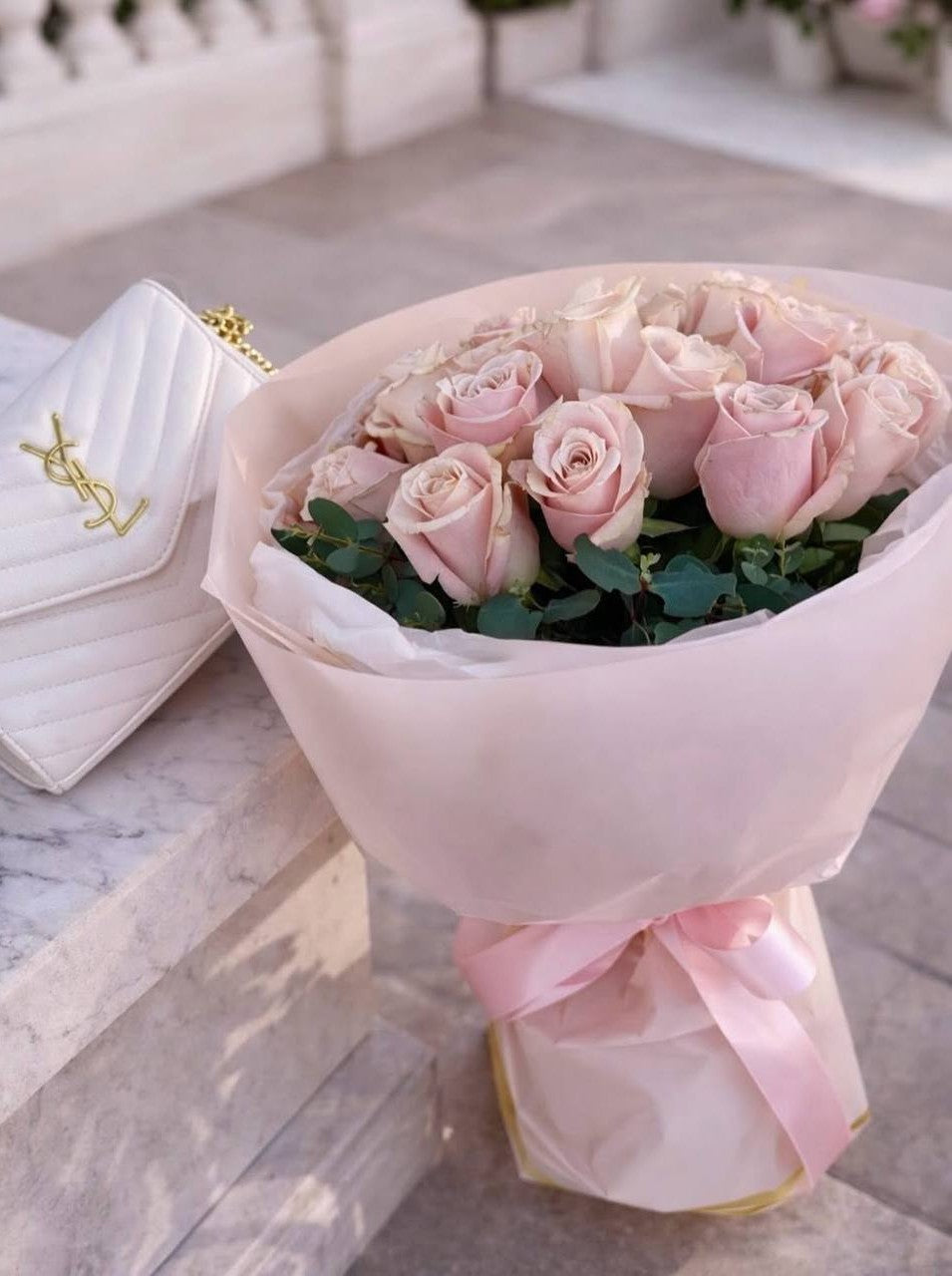 Romantic Pink Rose Bouquet – Luxury Flower Delivery Las Vegas